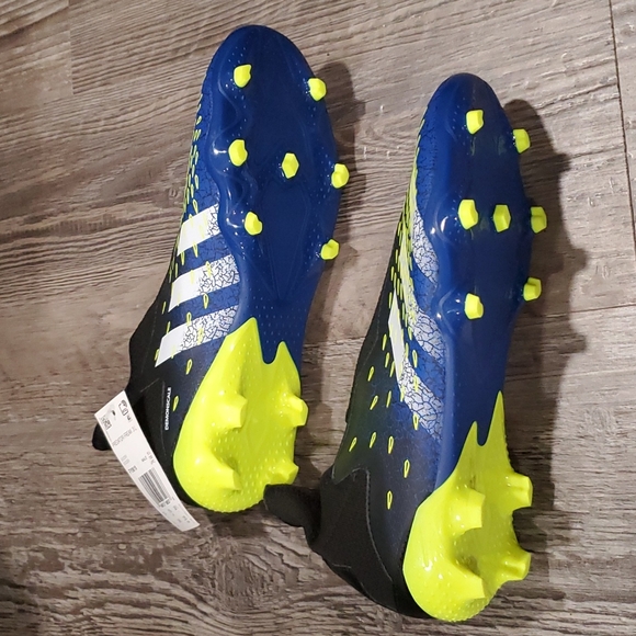 adidas Shoes Adidas Predator Freak 3 Demonscale Laceless Soccer
